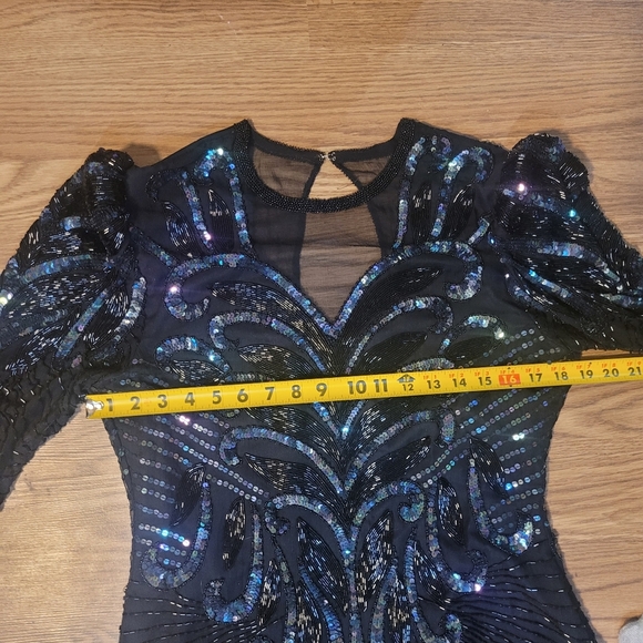 Stunning Vintage Black Sequined and Beaded Dress from Scala - Picture 15 of 16
